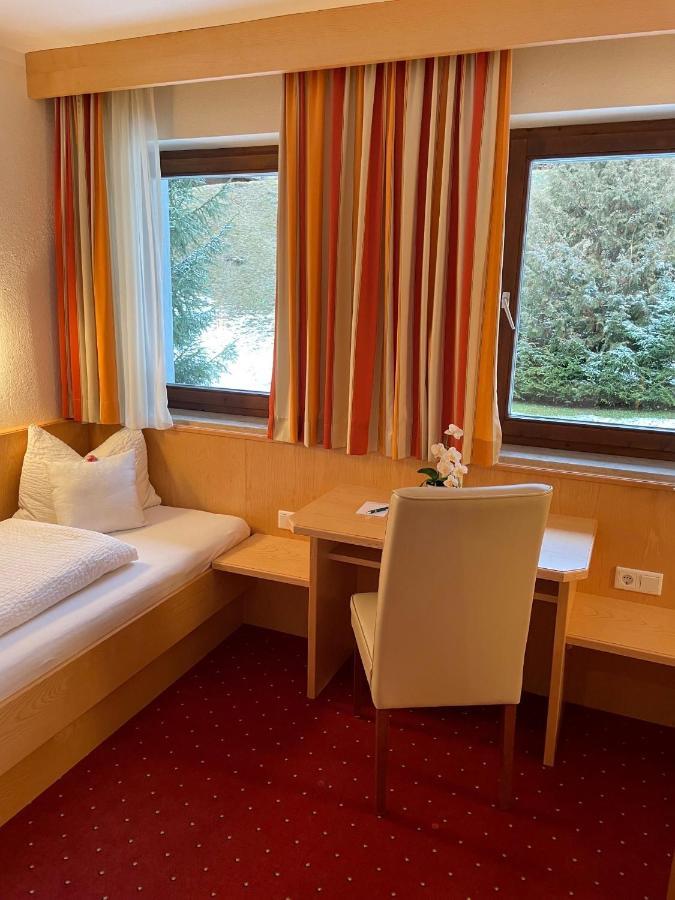 W4 Haus Ganghofer Apartment Leutasch Ngoại thất bức ảnh